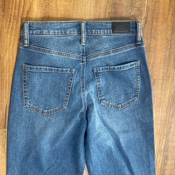 Scoop slim ankle medium wash jeans size 0 - Picture 7 of 8